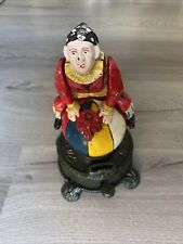 Antike Mechanische Gußeisen Spardose (Clown Macht Handstand bei Münzeiwurf