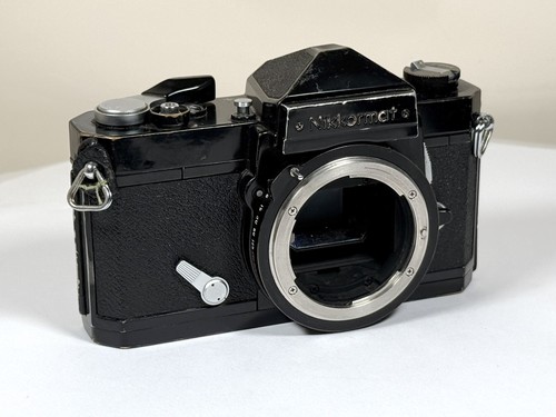 Nikon nikkormat schwarz - nikkormat,