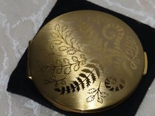 Vintage Puderdose Goldfarben