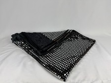 Black Crushed Velvet with Mirror Ovals (4.2m2)