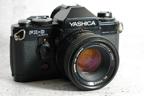 Yashica neues - fx-d,