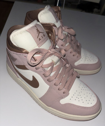 Nike air jordan mid - mid, pink