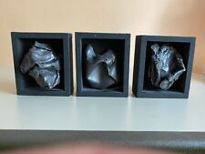 Kunst R.M. Schulz: Faltungen o.J. Triptychon - drei Metallobjekte in Holzrahmen