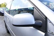 VW Polo 9N manueller Spiegel Außenspiegel rechts vorne silber LA7W