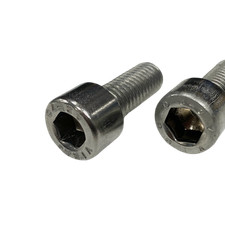 M10 Zylinderschraube mit