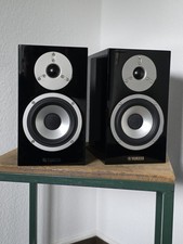 Yamaha NS-BP400  Regallautsprecher-Paar - Hochglanz-Schwarz