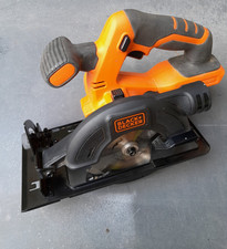 Black+Decker 18V Akku-Handkreissäge, 140 mm-Durchmesser Sägeblatt ohne Akku