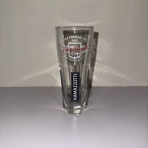 Ramazzotti glas schnaps - ramazzotti, likör