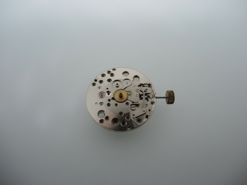 Uhrwerk tissot 2451 signiert - tissot,