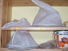 Pointed sieve for honey 33cmD