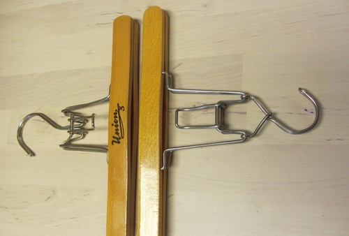 Klemmbügel hosen holz - -,
