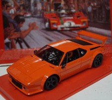 FLY BMW M1 Racing Neu in Box Orange m. Alufelgen und Rennmotor Scorpion 