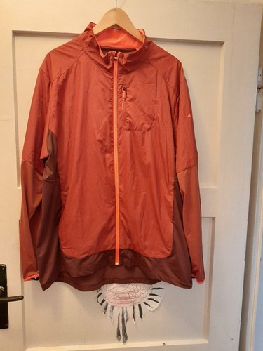 Laufjacke/Trainingsjacke