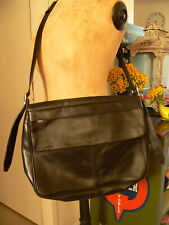 grosse Ledertasche von SASA Spanien schwarz