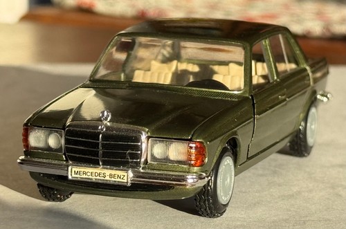 Cursor 576 mercedes benz 200d - 576:, mercedes-benz
