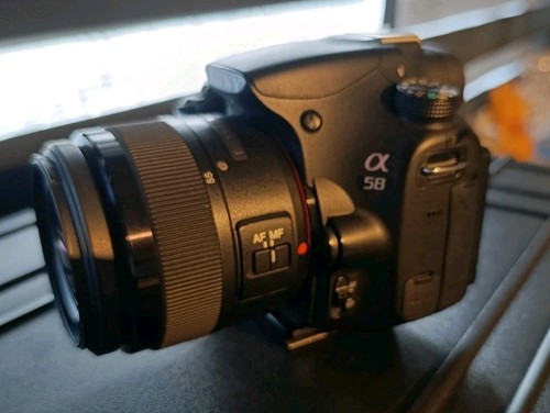 Sony alpha slt - , +