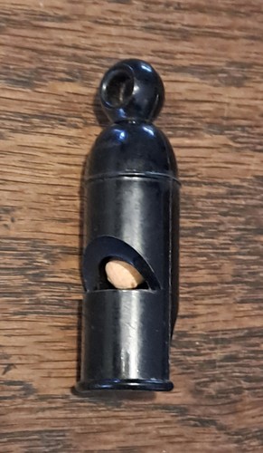 Alte trillerpfeife plaste jagd - trillerpfeife,