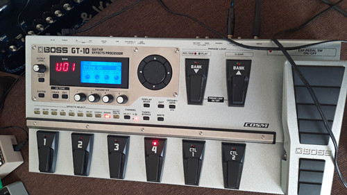 Boss digital multieffekt - gt-10,