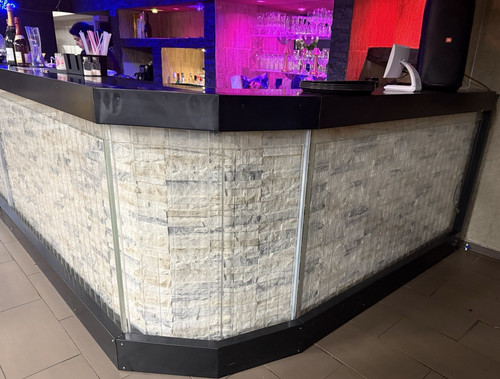 Moderne bar theke mit - moderne,