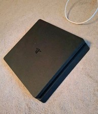 PS4 Konsole Schwarz