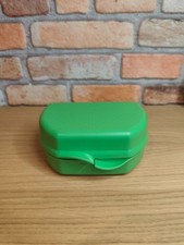 Tupperware Snacky