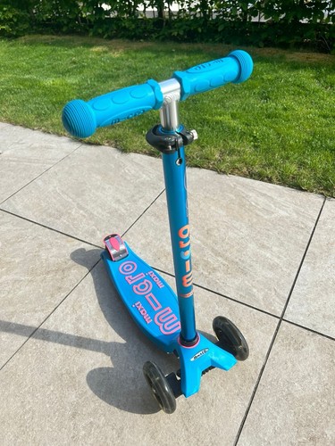 Micro scooter maxi deluxe - micro,
