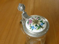 Alter Bierkrug um 1920 graviert Betriebsrat München Zinndeckel Porzellaneinlage