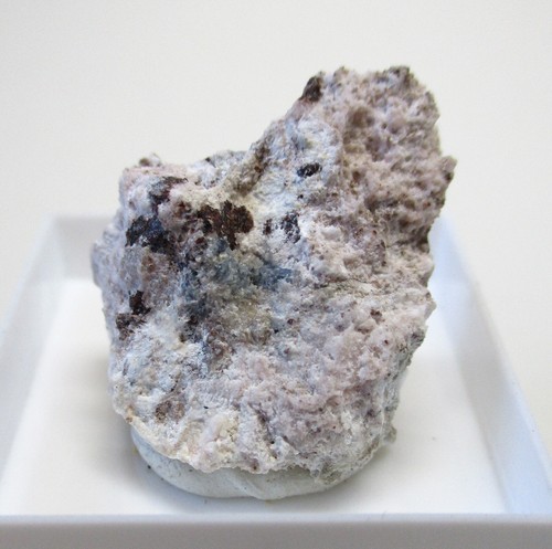 Leukosphenit - mm:, --