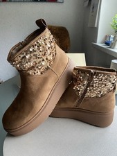 Ashton Aubry Fellboots