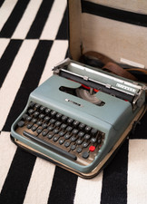 Vintage 1960s Olivetti Lettera