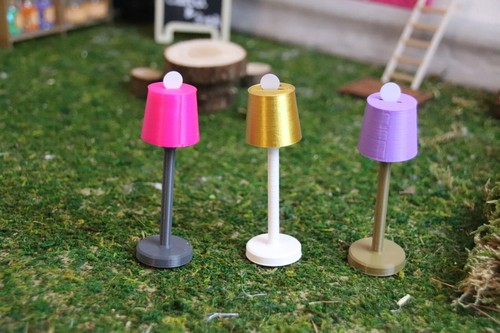Wichtel-Stehlampe