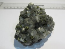 Md170 kupferkies auf calcit - kupferkies,