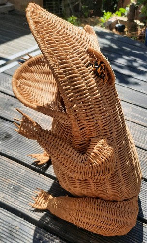 Rattan frosch mid - , century