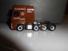 MB Actros 4achs Schwerlastzugmaschine (SONDERMODELL in BRAUN). Herpa 1:87