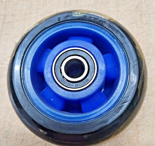 Rollen rad aus kunststoff - rollen/rad,