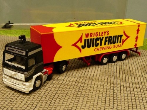 Herpa albedo volvo f12 - 1/87,