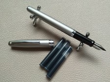 Sheaffer SAGARIS Füllfederhalter silbergrau M Stahl FFH Füller