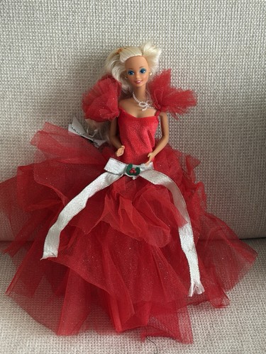 Barbie happy holiday 1988 - barbie,