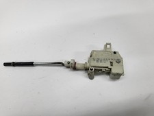 VW Passat 3BG - Stellmotor Tankklappe Tankdeckel 3B0810773B (04)