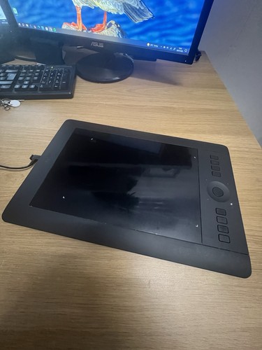 Wacom intuos pro - pro, medium