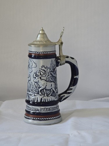 Edles alter blauer - , bierkrug