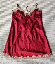 Secret Possessions Negligé - Unterrock - Gr. 42 - rot + beige Spitze