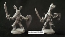 2 Fighter Figuren - Fantasy Zinnfiguren - RAL Partha - Katalog Nr. 12 000 -