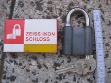 Zeiss Ikon Vorhangschloss Baujahr 1969 2 Schlüssel, unbenutzt + originalverpackt