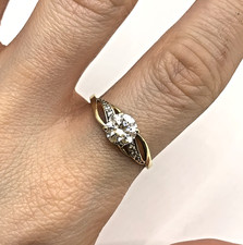 9 Karat Gold CZ Rundschliff