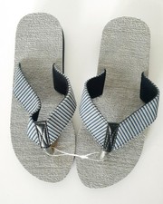 Schuhe Flip Flops grau schwarz
