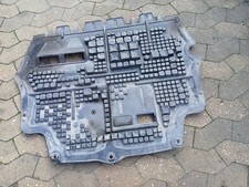 VW Passat Unterfahrschutz Unterbodenschutz Motorabdeck. 3C0825237 Geräuschdämm.