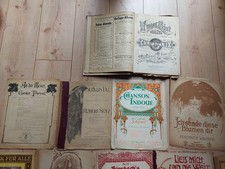 Alte Notenblätter, Klavier, gr. Stapel