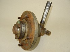 Achsschenkel Radnabe links vom Fendt Fix 2 FW 120 Traktor