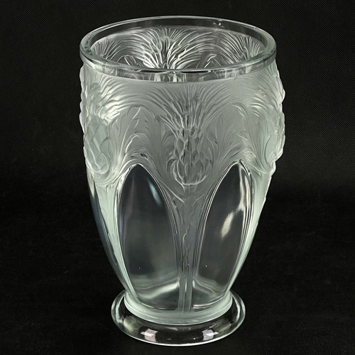 Art deco vase - art, verlys